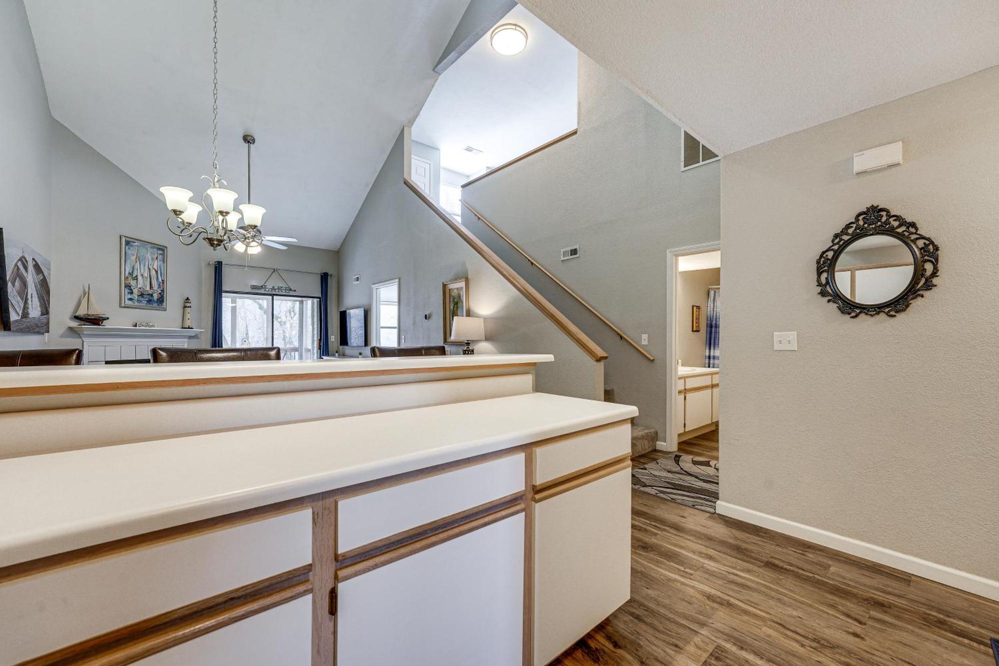 Lakefront Branson Penthouse With Resort Amenities! Eksteriør billede