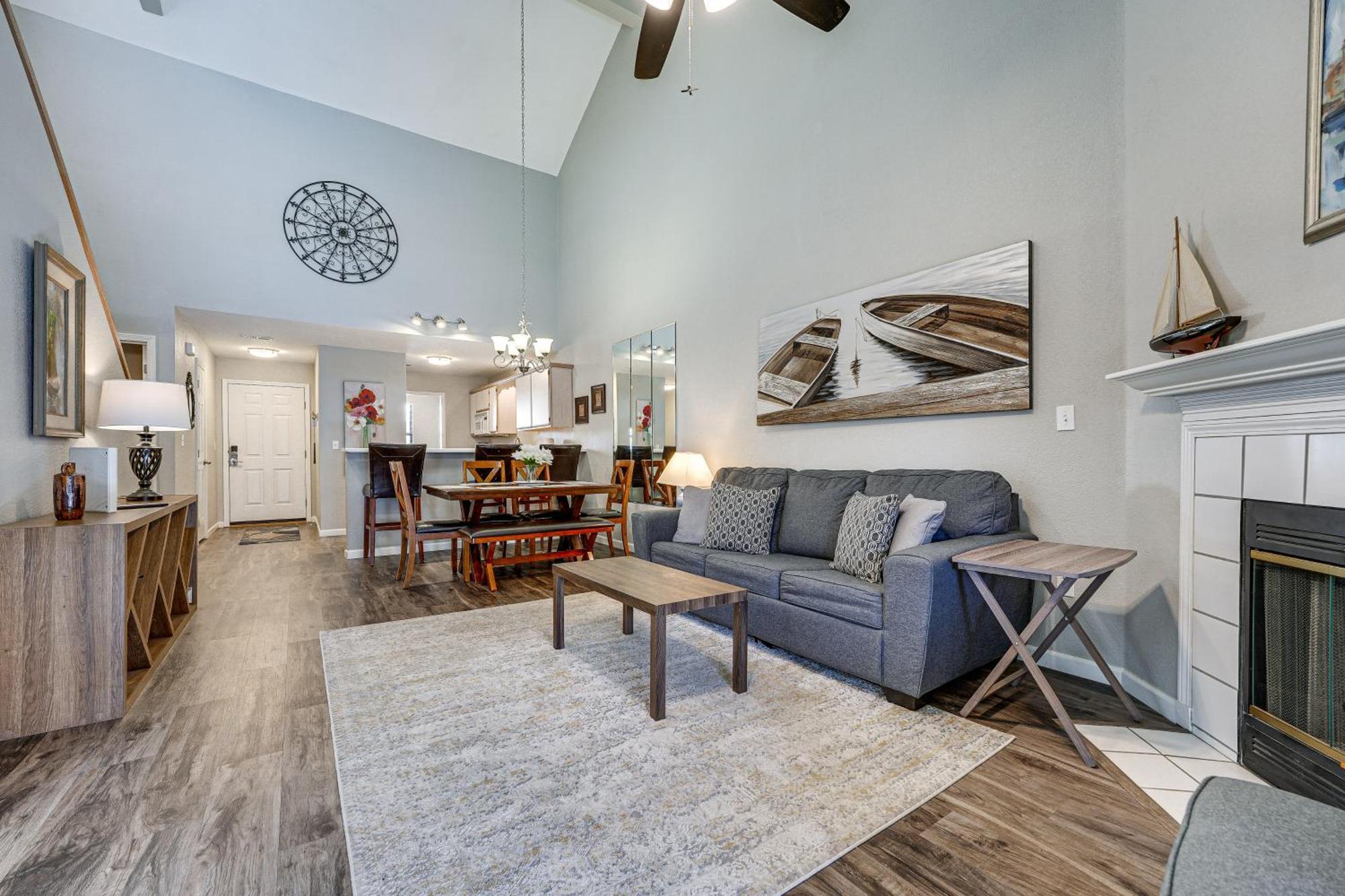 Lakefront Branson Penthouse With Resort Amenities! Eksteriør billede